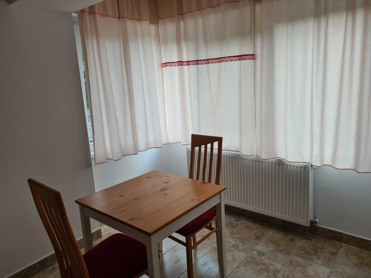 Garsonieră decomandată în Buzaului