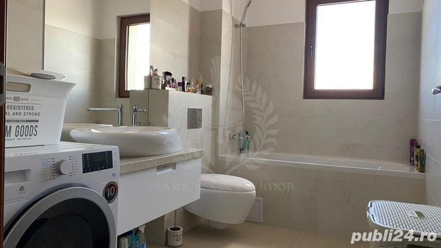 Apartament cu 2 camere decomandat, mobilat în Central