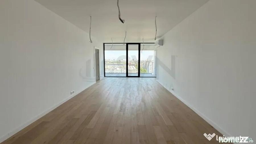 Apartament cu 4 camere decomandat în Cotroceni