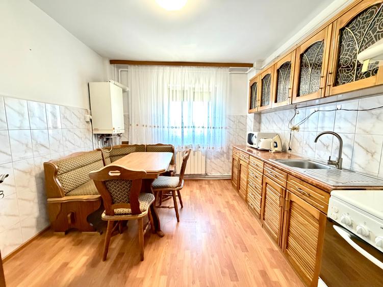 Apartament cu 2 camere decomandat în Mioriței