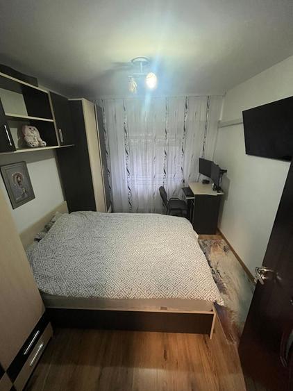 Apartament cu 2 camere decomandat, mobilat în Faleza Nord
