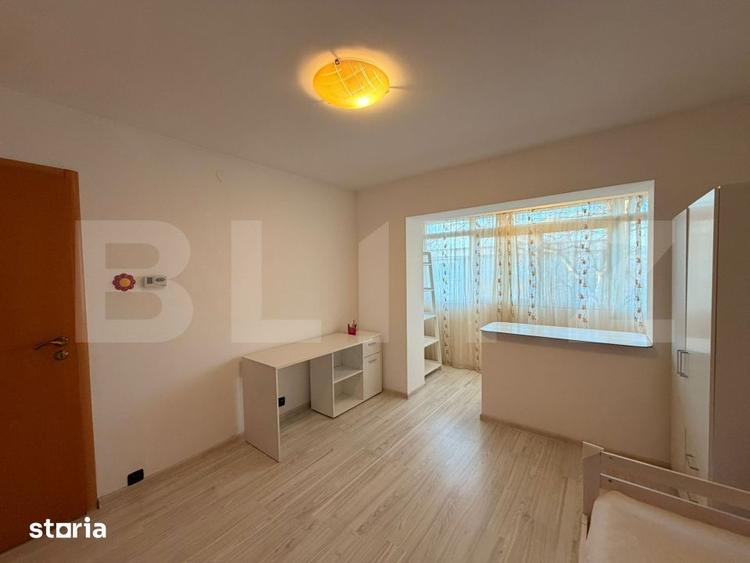 Apartament cu 3 camere decomandat în 1 Mai