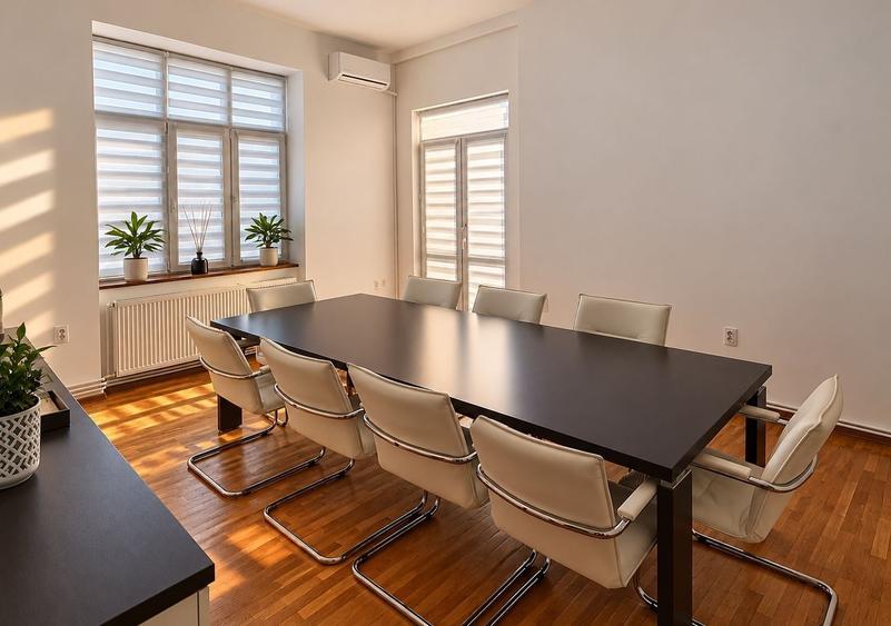 Apartament cu 5 camere decomandat în Pache Protopopescu