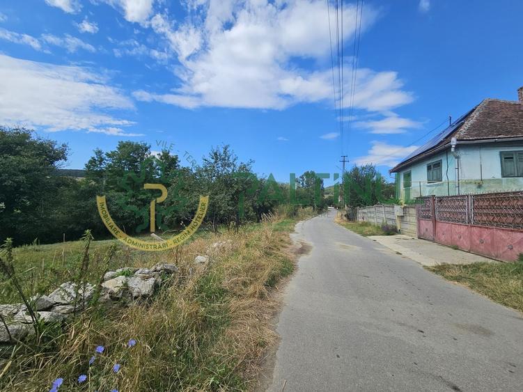 Teren agricol intravilan de 2617 mp, în Loamneș