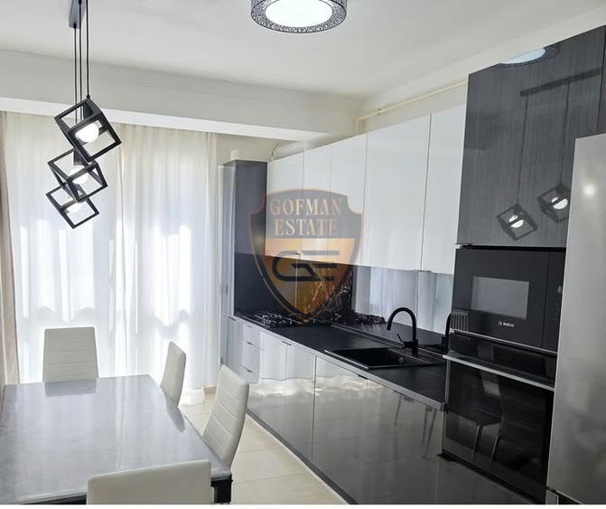 Apartament cu 3 camere decomandat, mobilat în Energia