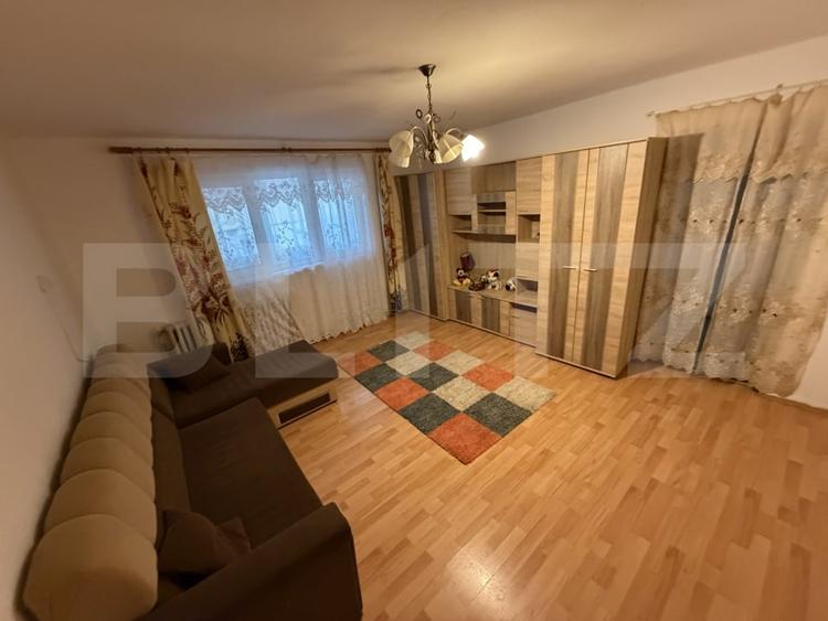 Apartament 2 camere, 55 mp, zona Cetate - 1