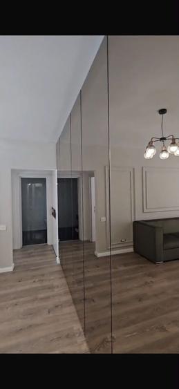 Apartament cu 2 camere semidecomandat în Pajura