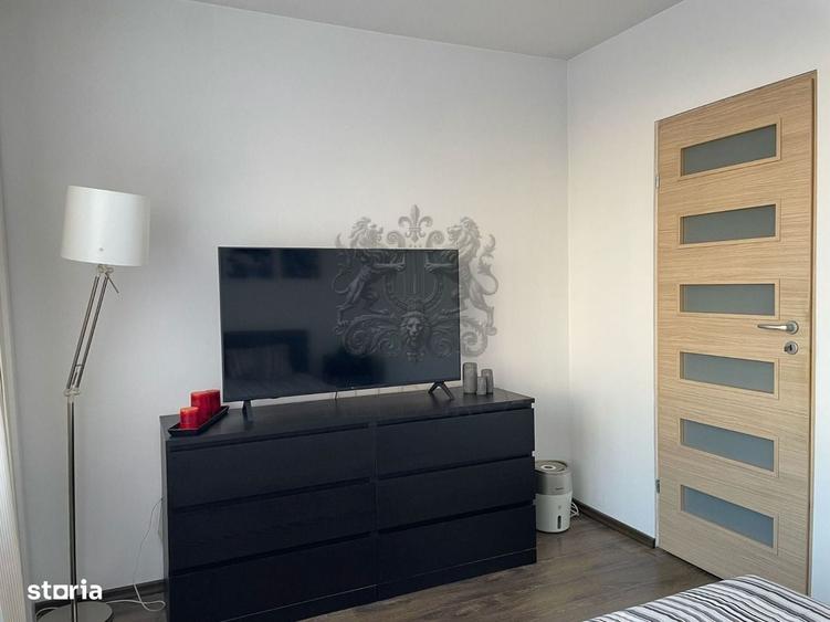 Apartament cu 2 camere decomandat în Sala Palatului