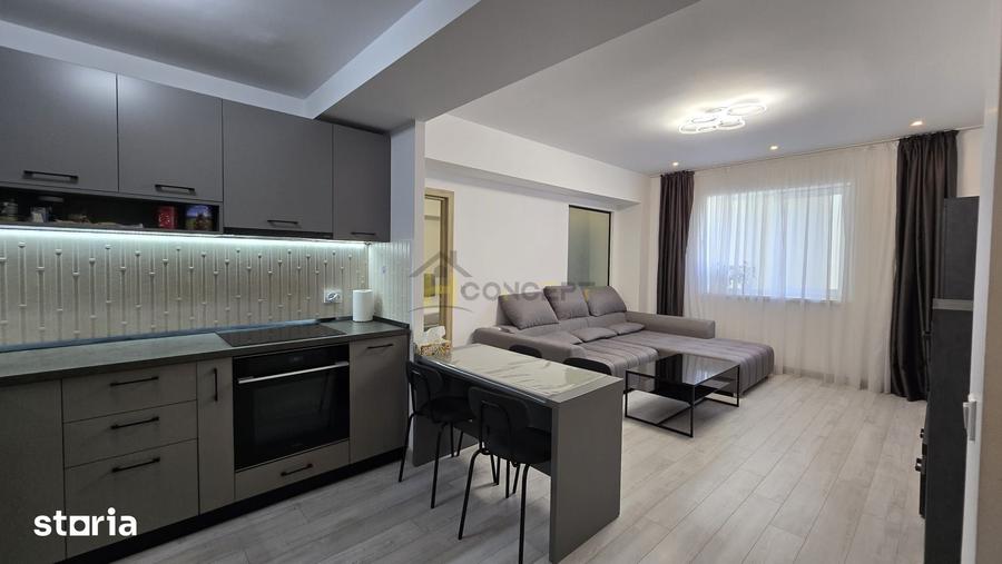 Apartament cu 3 camere în Splaiul Unirii
