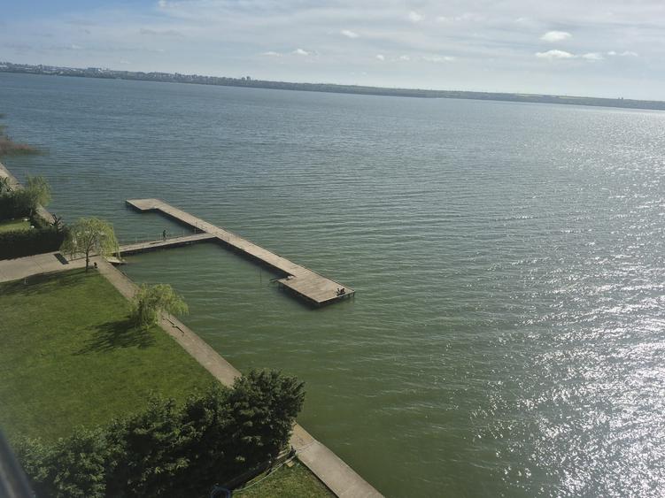 Apartment de inchiriat pe termen lung / zona Butoaie, vedere bilaterala lac / mare - 7
