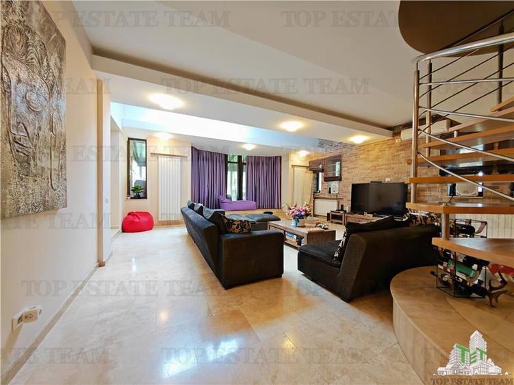 Casă individuală cu 6 camere cu Teren 1000 Mp în Corbeanca