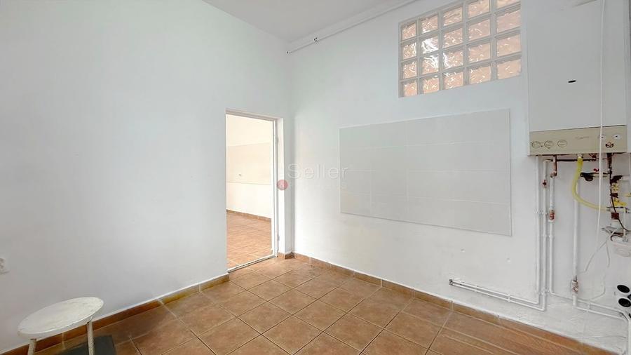 Spațiu comercial, de 30 mp, în Astra
