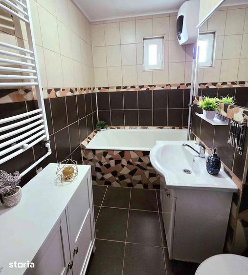Apartament cu 3 camere în Pantelimon