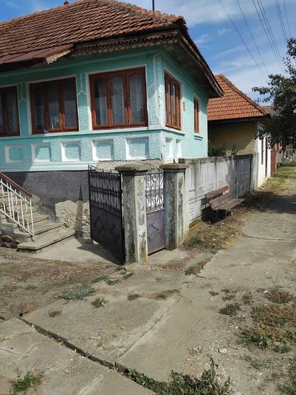 Casă cu 2 camere în Central