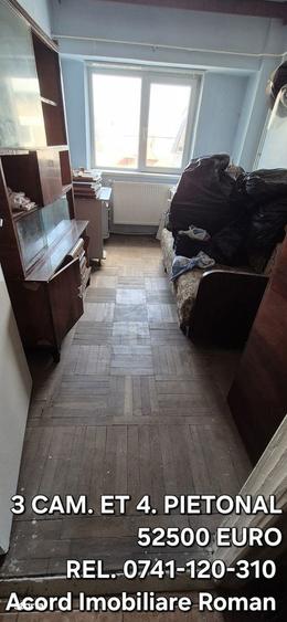 Apartament cu 3 camere decomandat în Central