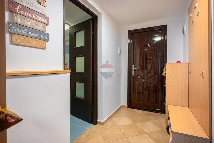Apartament cu 3 camere decomandat în Turcheș