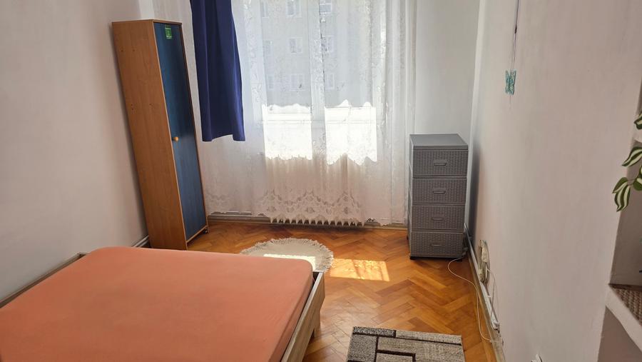 Apartament cu 2 camere circular în Astoria