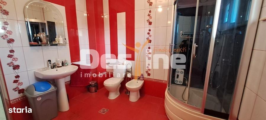 Casă cu 4 camere în Lunca Cetățuii