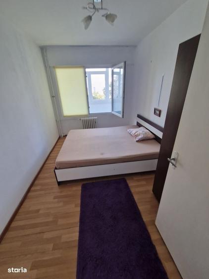Apartament cu 4 camere decomandat în Militari