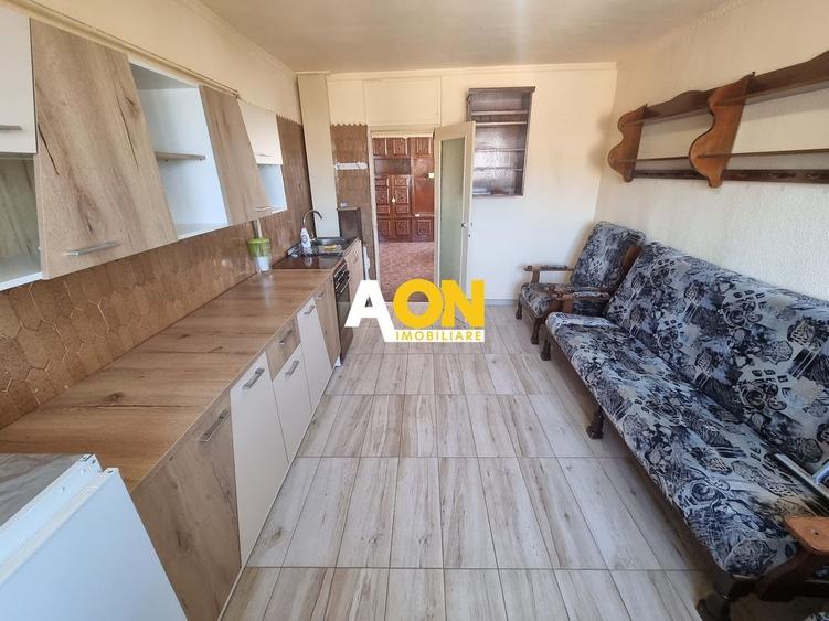 Apartament 3 Camere Decomandat, Zona Cetate - 4