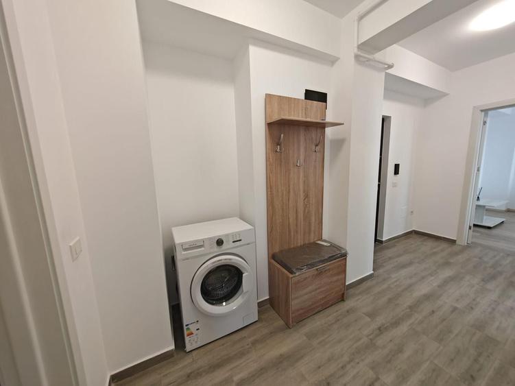 Apartament cu 2 camere decomandat în Dumbrăvița