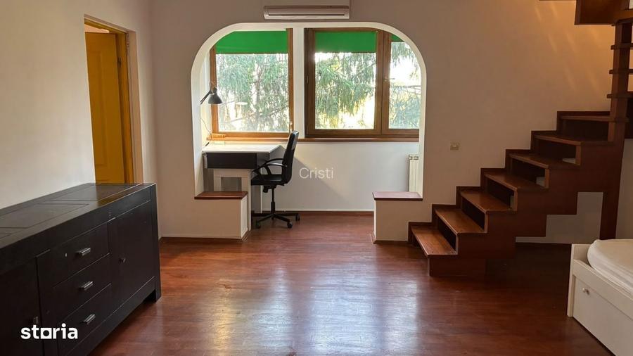 Apartament tip duplex 3 camere, ultracentral si linistit, proprietar