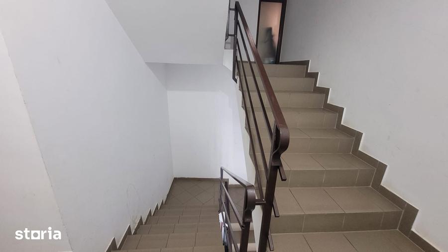 Apartament cu 3 camere în Sud