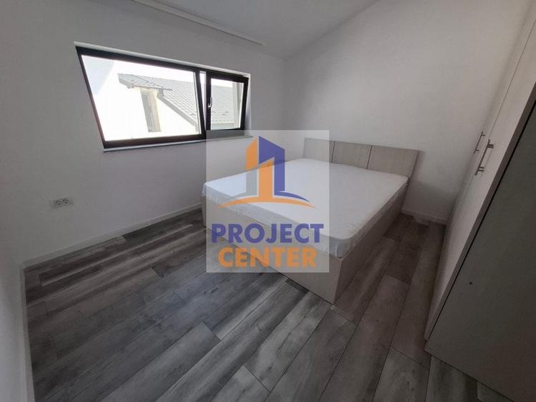 Casă individuală cu 4 camere cu Canalizare în Craiovei