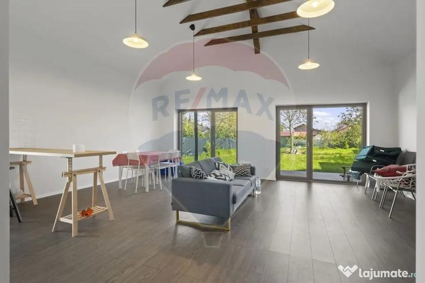 Casă cu 4 camere cu Teren 952 Mp în Moara Vlăsiei