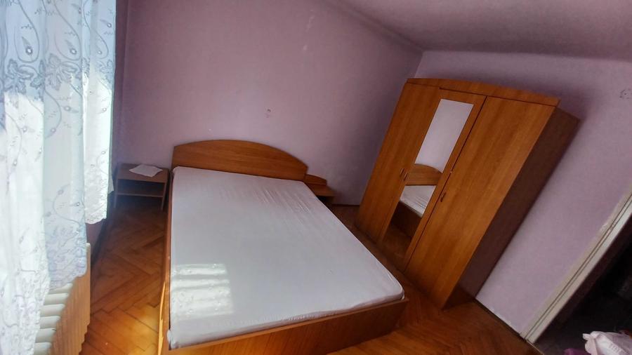 Apartament cu 2 camere decomandat în Podgoria