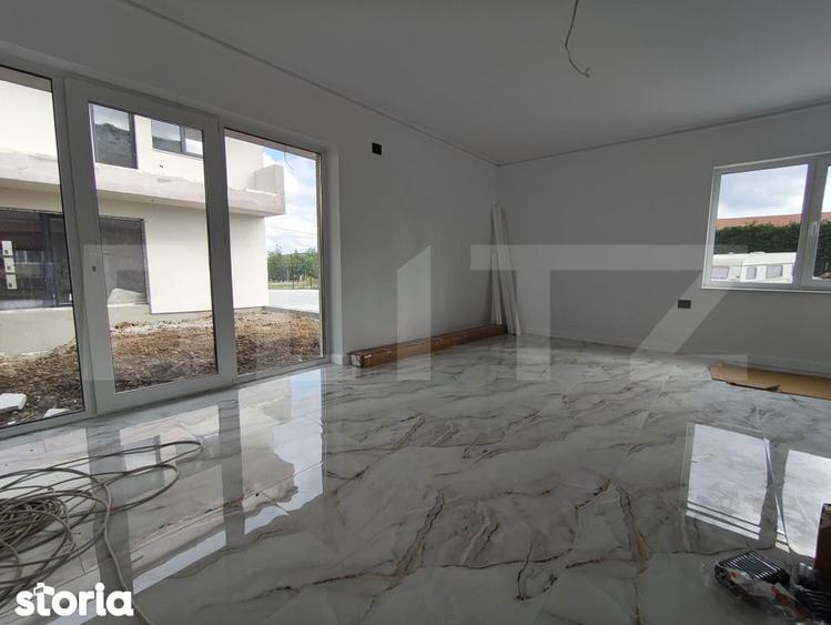 Apartament cu 3 camere în Sântandrei