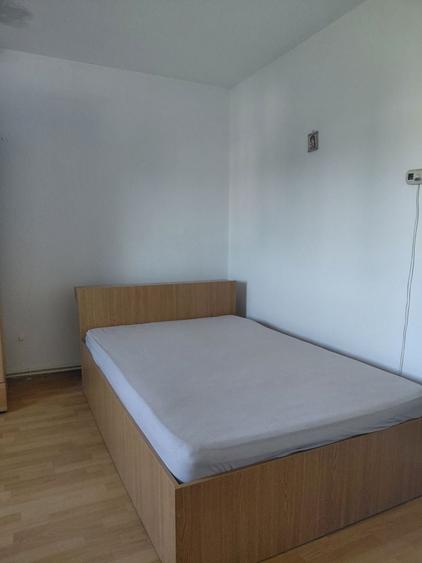 Apartament cu 2 camere semidecomandat în Țiglina 2
