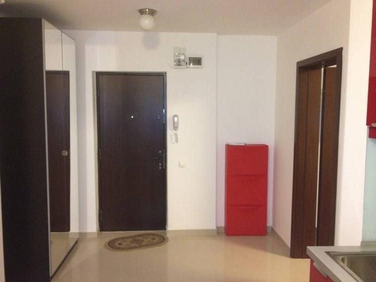 Apartament cu 2 camere semidecomandat în Iancului