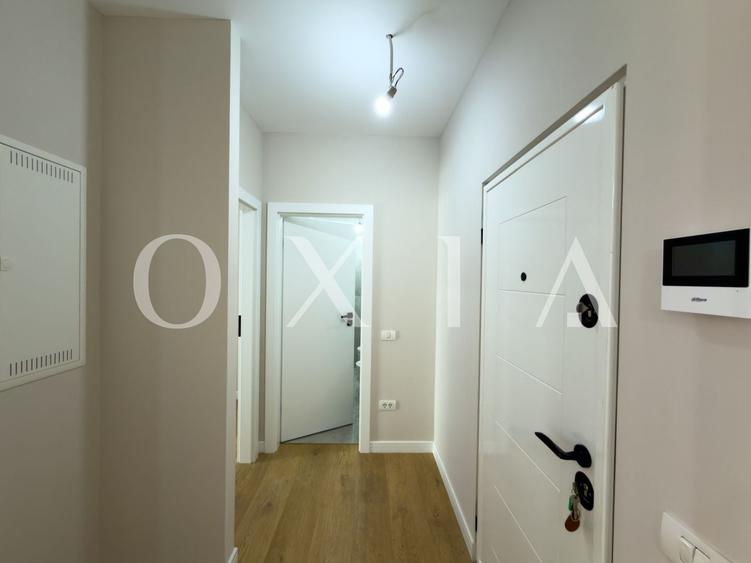 Apartament cu 3 camere semidecomandat în Complex Studențesc