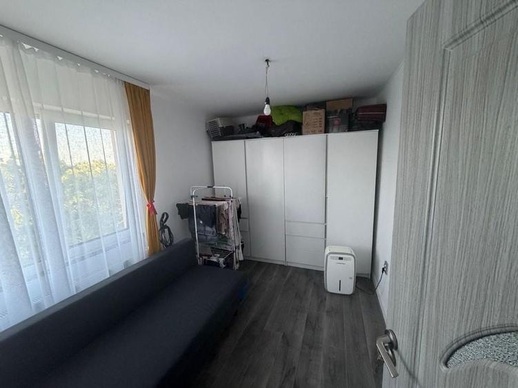 Apartament cu 3 camere decomandat, mobilat în Șagului