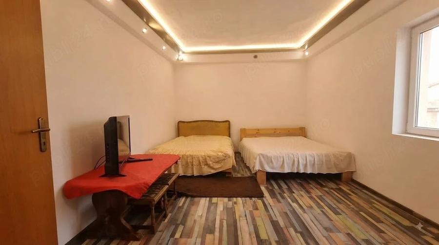 De inchiriat Apartament la CASA -3 dormitoare - 3