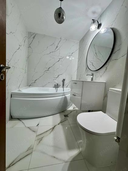 Apartament cu 3 camere în Drăgășani