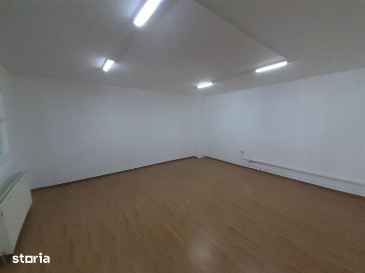 Spațiu comercial, de 360 mp, în Colentina