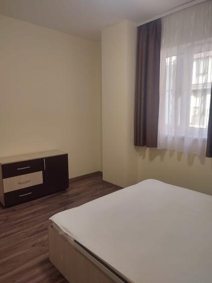 Apartament cu 2 camere decomandat în Dumbrăvița
