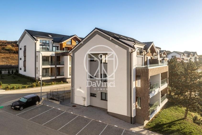 Apartament cu 3 camere decomandat în Exterior Vest