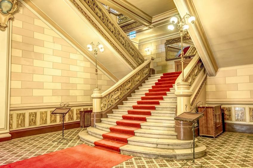 Casă individuală cu 82 camere cu Teren 16491 Mp în Unirii