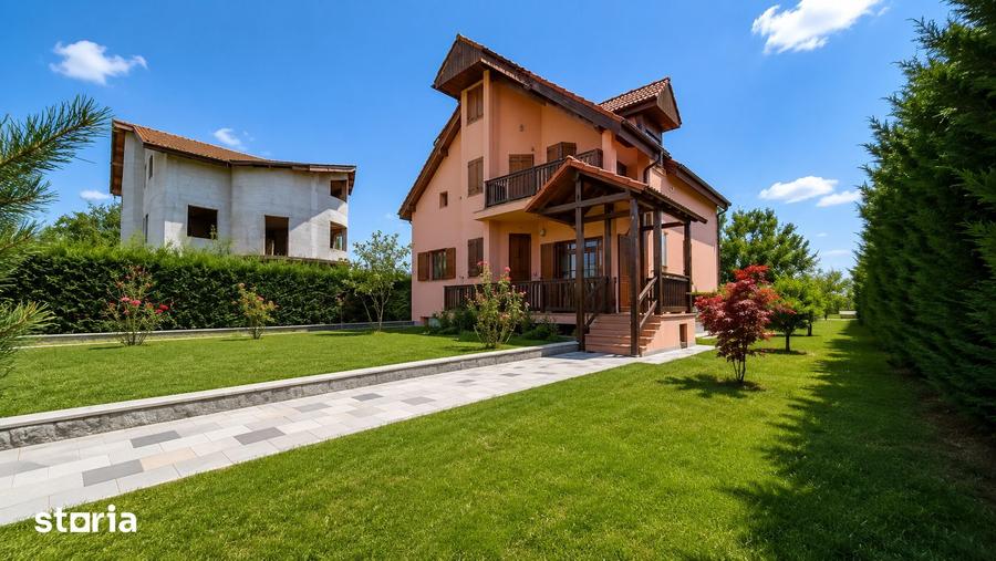Casă cu 5 camere cu Canalizare în Zimandu Nou