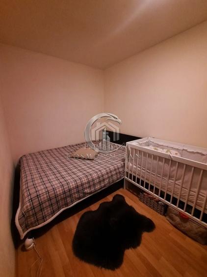 Apartament cu 3 camere în Micro 14
