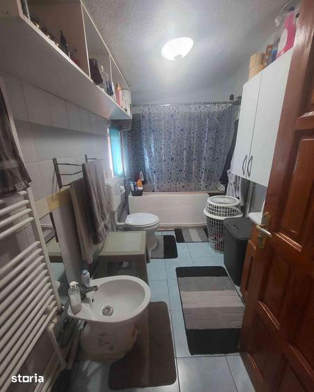 Casă cu 5 camere cu Teren 1200 Mp în Sohodol