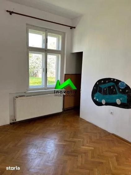 Casă cu 2 camere cu Teren 1000 Mp în Valea Aurie