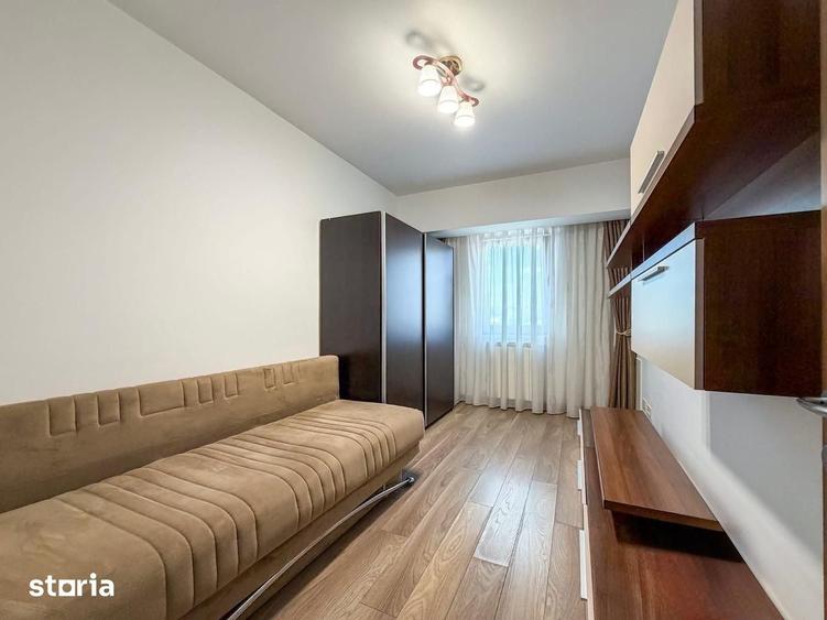 Apartament cu 3 camere în Tătărași