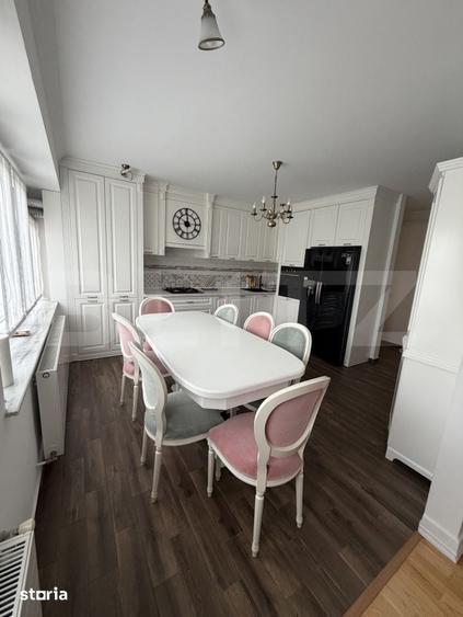 Apartament cu 4 camere semidecomandat în George Enescu