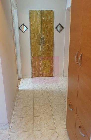 Apartament cu 3 camere decomandat în Morarilor