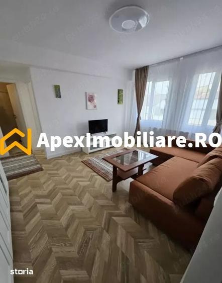 Apartament cu 2 camere semidecomandat în Centrul Civic