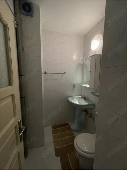 Apartament de vanzare 3 camere - Calea Aurel Vlaicu, Arad - 2